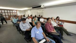 5568da_4fea0041f1284bdb99e06f8ccbcbc1c8mv2_original